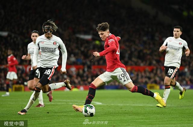 反映出拉菲 反映出拉菲